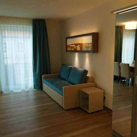 Meyn'S Apartments & Hotel Soltau Extérieur photo