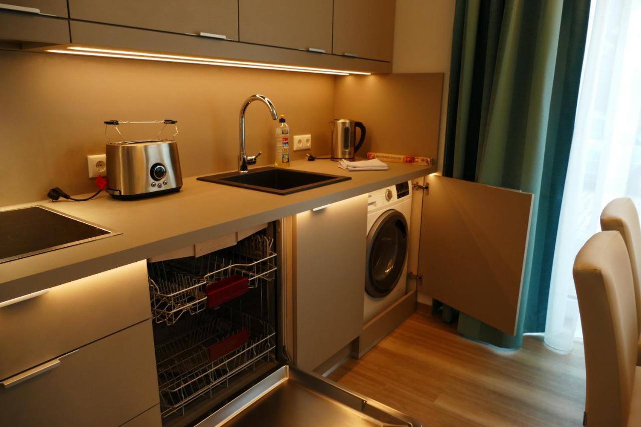 Meyn'S Apartments & Hotel Soltau Extérieur photo